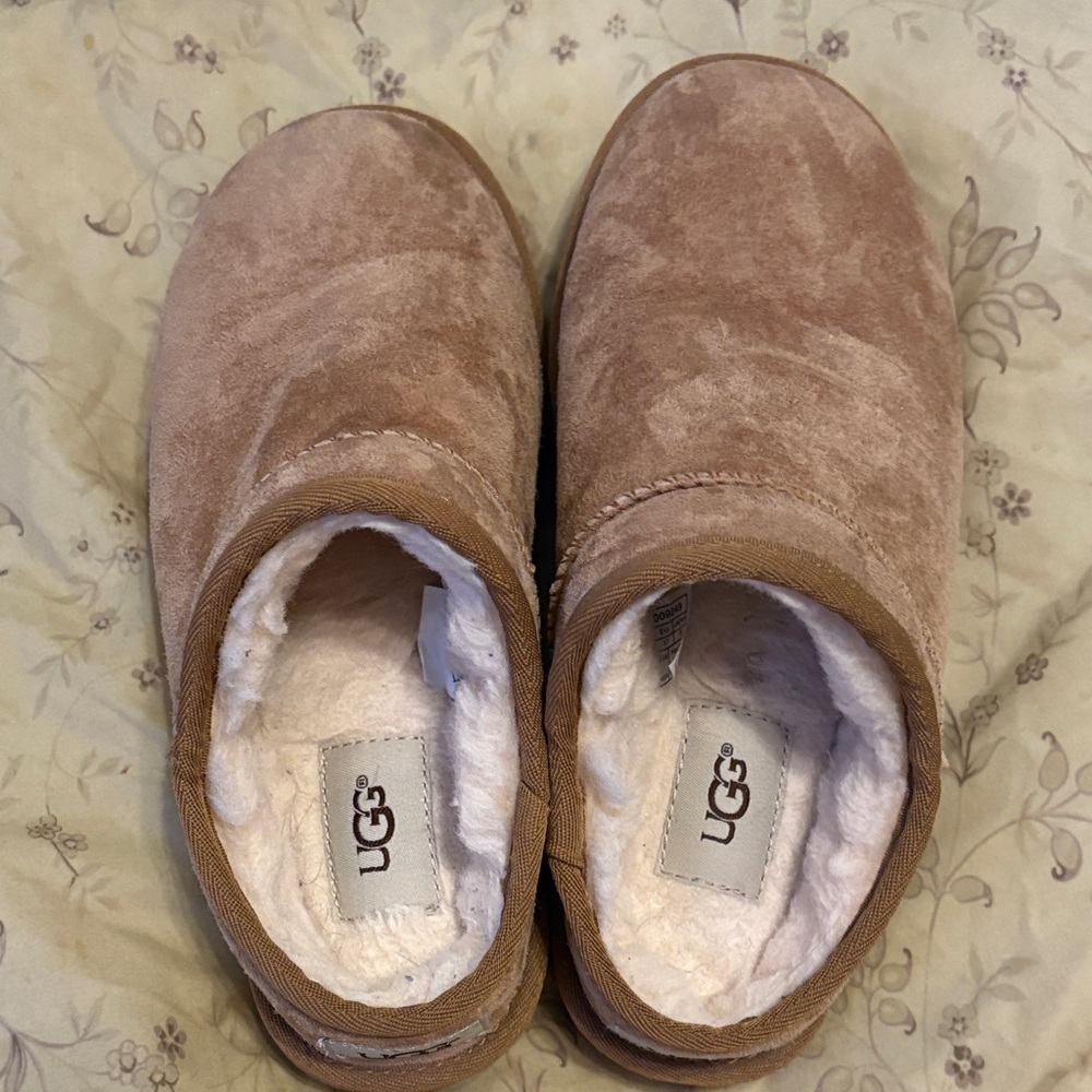 UGG Tan Women's Slippers